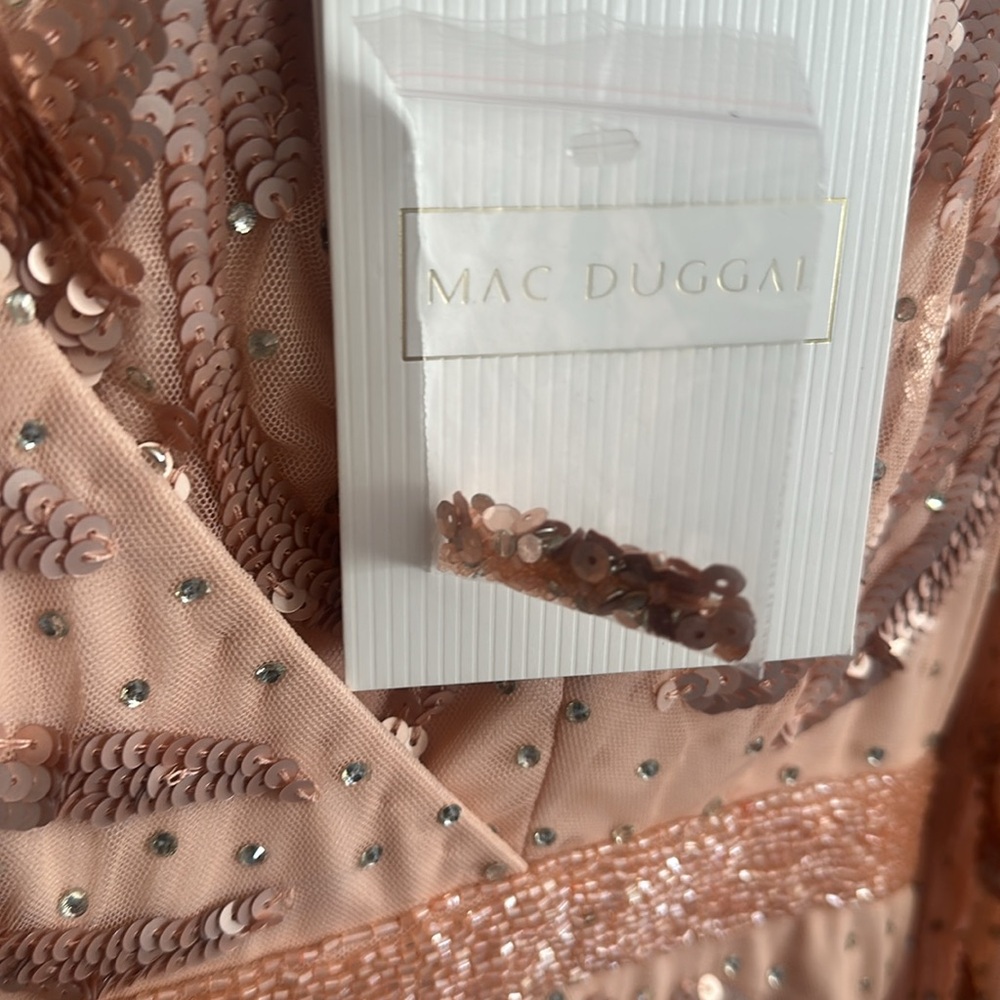 Mac Duggal Vibrant V-neckline Sheath Dress
Rose Gold, size 12 - Picture 5 of 8